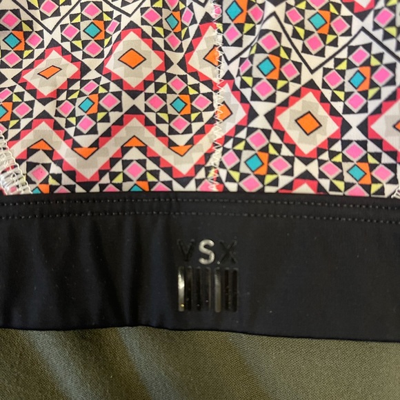 Victoria’s Secret sports bra - Picture 4 of 5